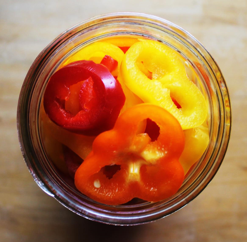 Quick Pickled Sweet Peppers Brit In The South